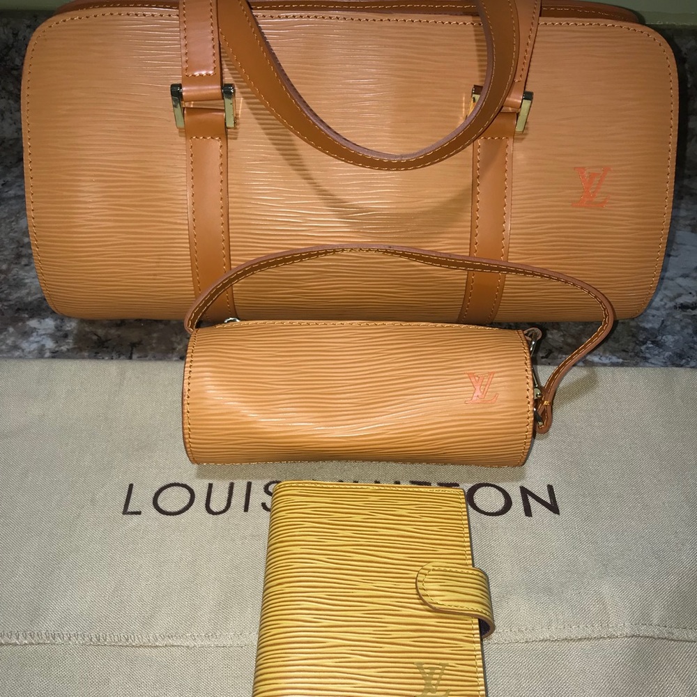 Authentic Louis Vuitton set
